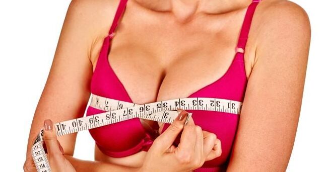Breasts that became larger after applying compresses